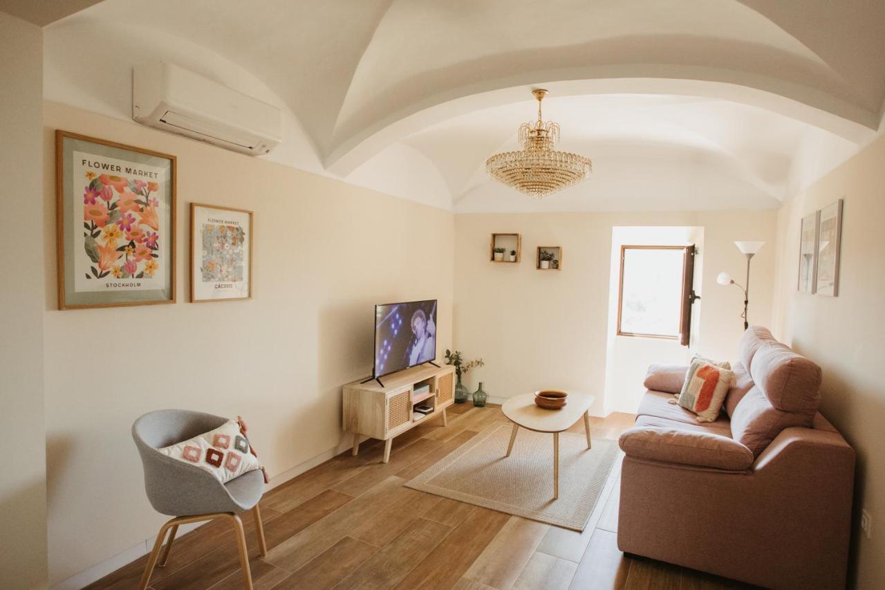 Apartamento Baluarte De Los Pozos Caceres Ngoại thất bức ảnh