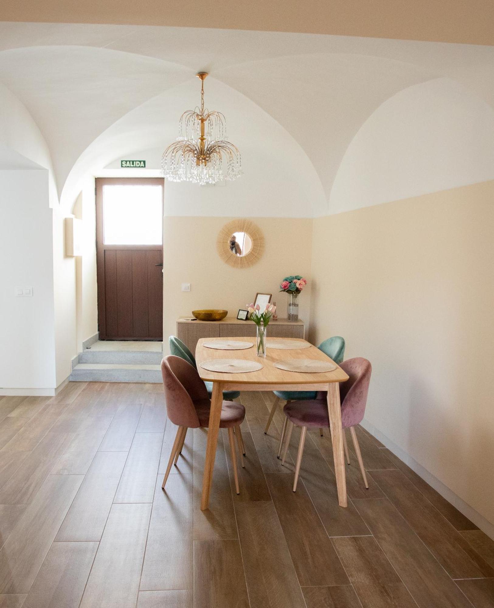 Apartamento Baluarte De Los Pozos Caceres Ngoại thất bức ảnh